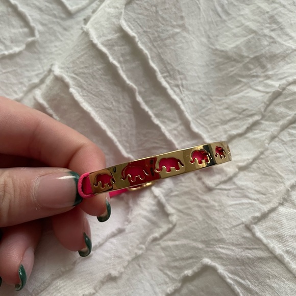 Pink elephant bracelet - Picture 1 of 1